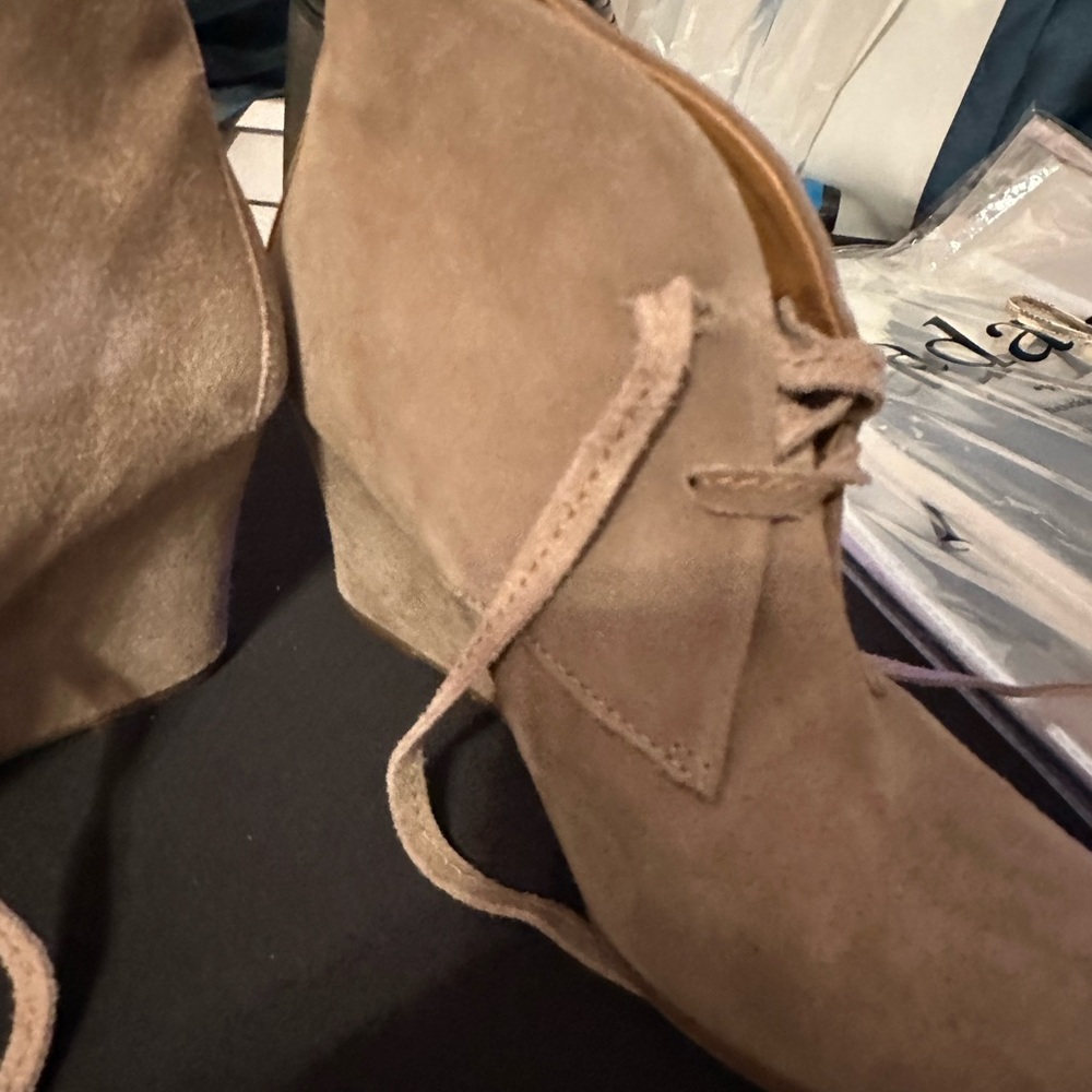 Dolce vita Brown Suede Shoes - Size 8.5 - Picture 3 of 4